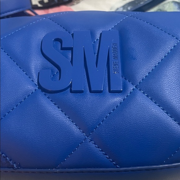 Steve Madden Blue Quilted Crossbody Bag - Picture 3 of 10